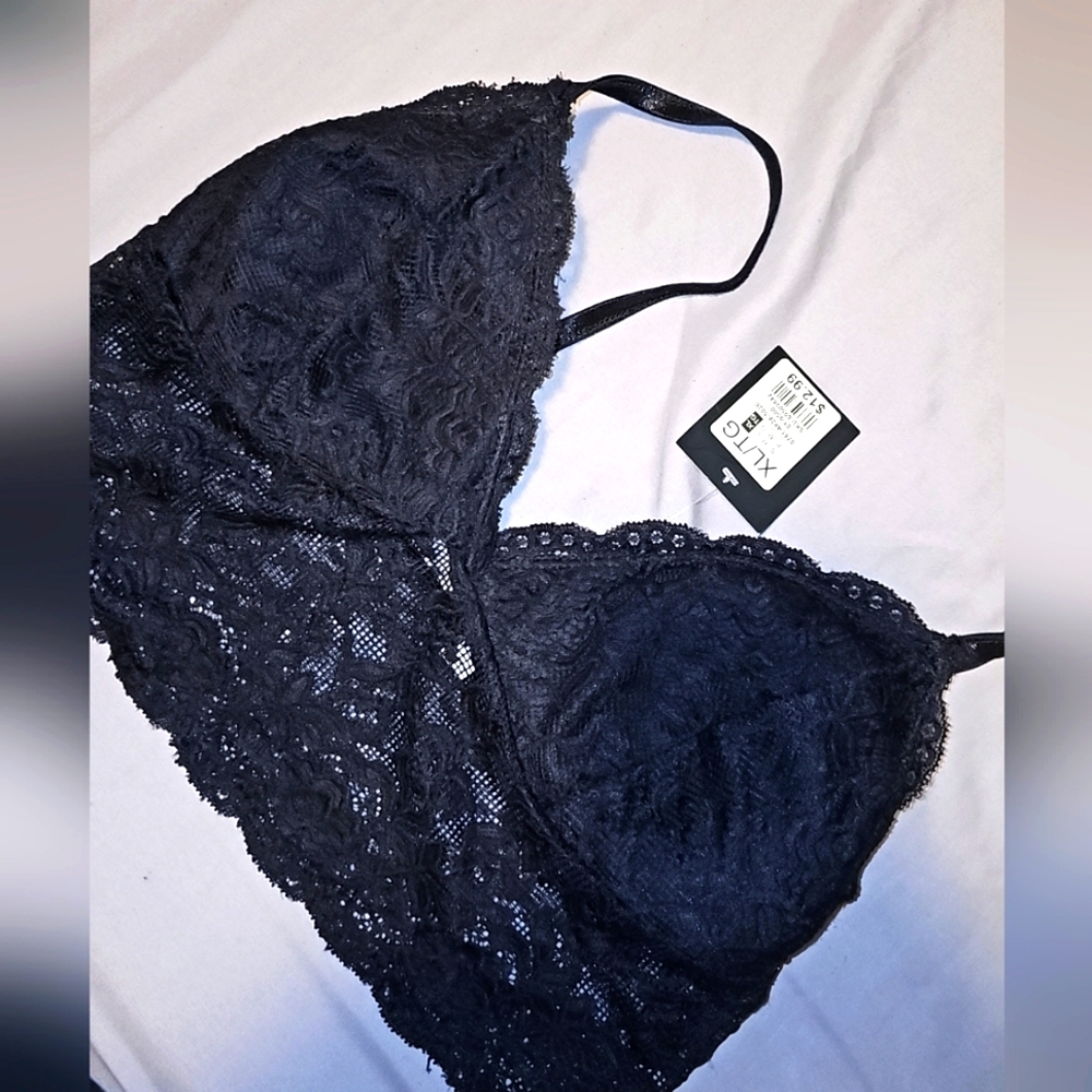 Black bralette top